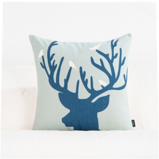 Housse de Coussin Cerf Hiver