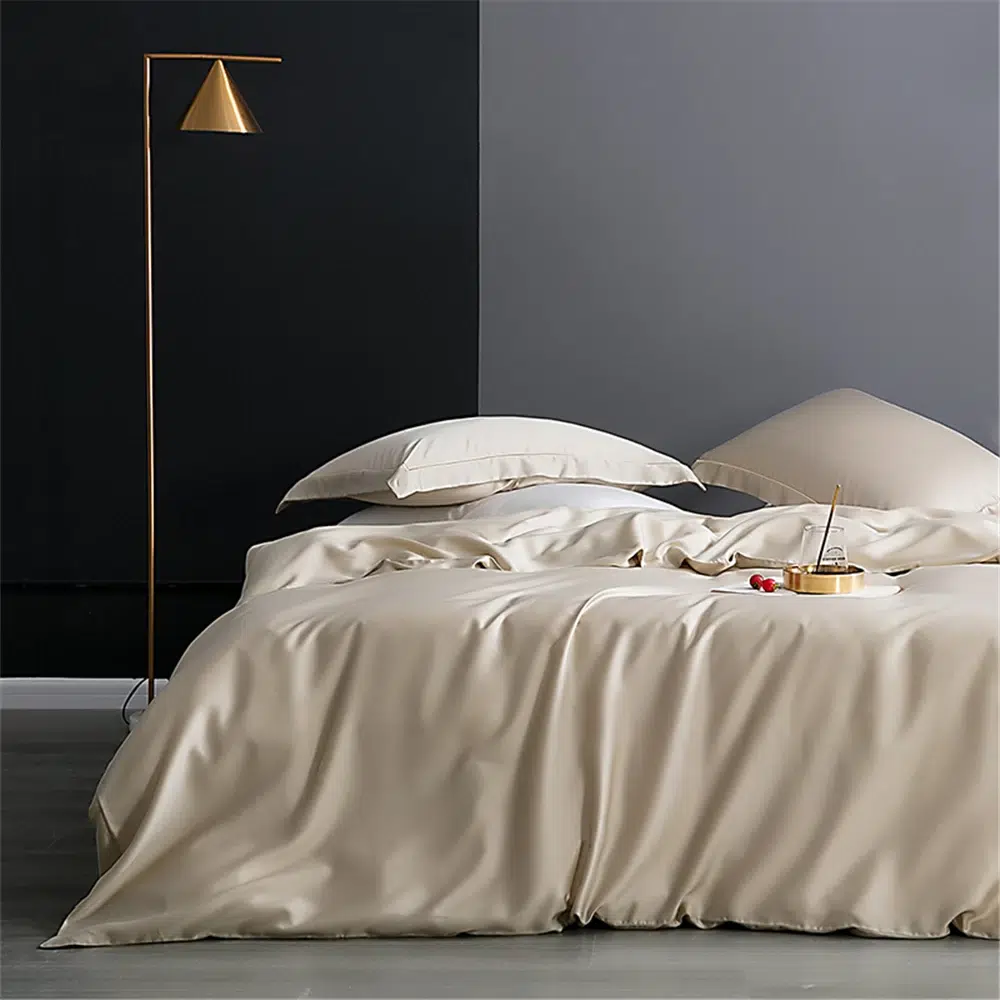Parure de Lit Gris en Satin Parure de Lit Gris en Satin – Image 2
